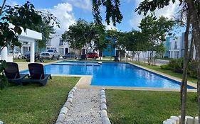 Casa Kuxtal